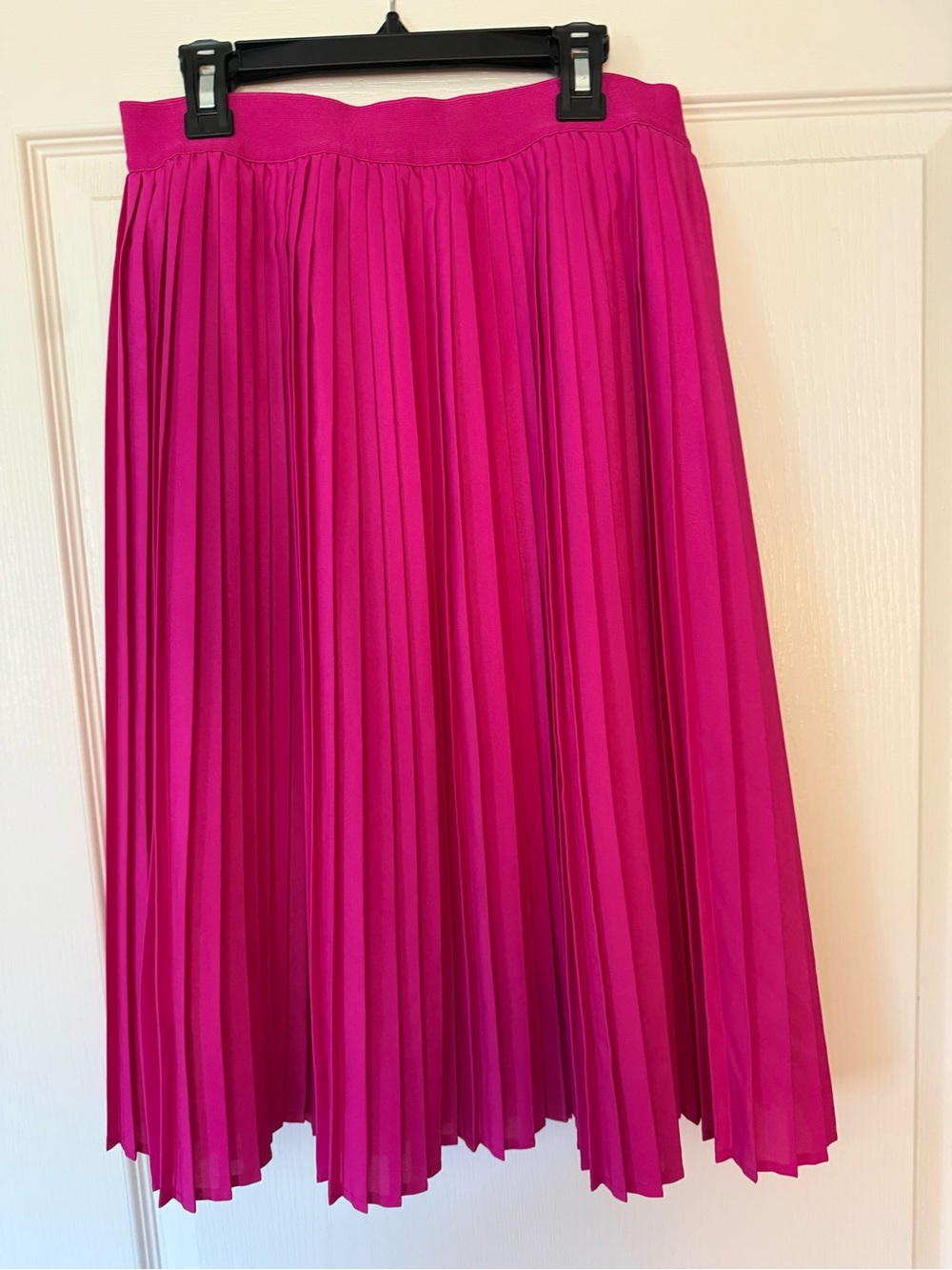 a new day Pleated Midi Skirt - Hot Pink